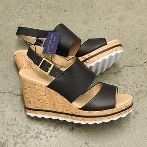 Andrew Marc Black Faux Leather Cork Wedge Platform heels Size 8.5